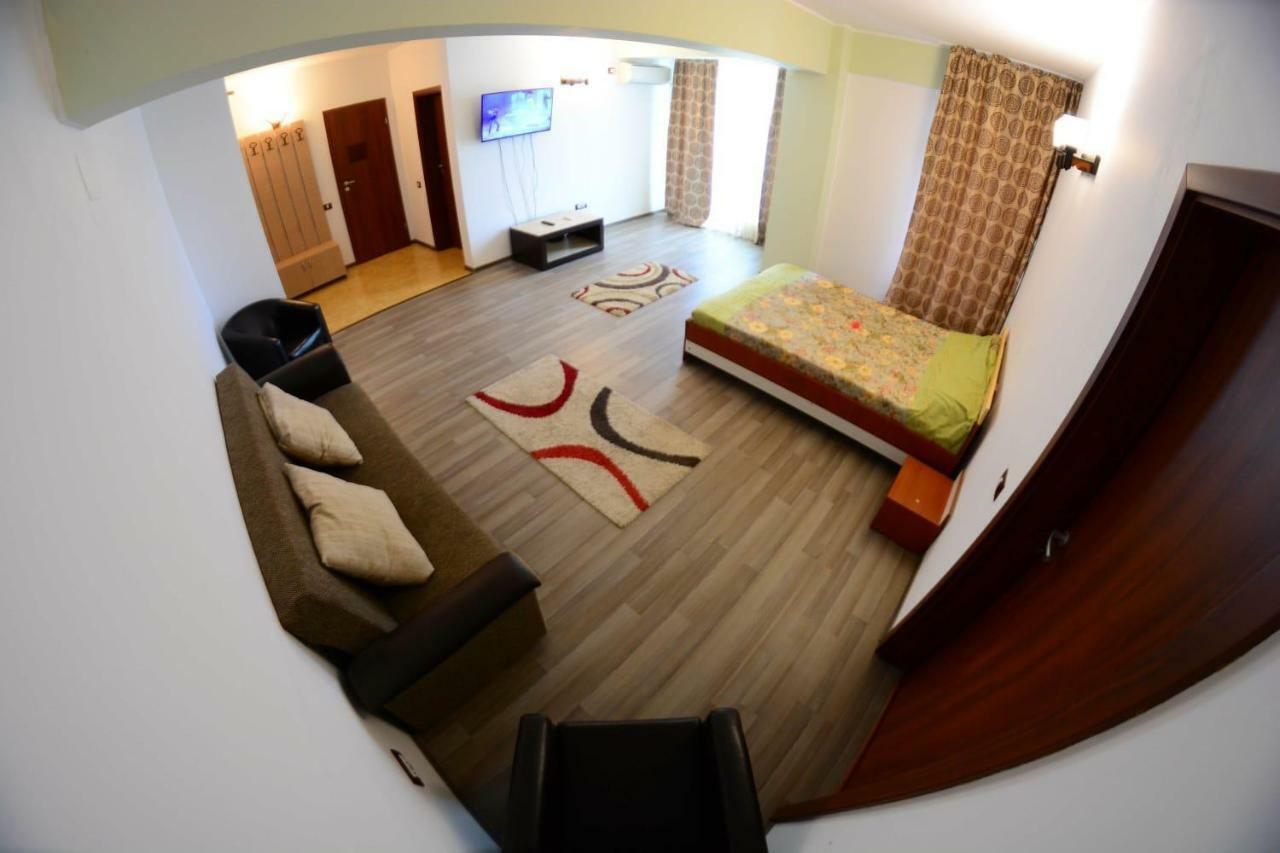 Apartament David Aprilia Năvodari Zewnętrze zdjęcie